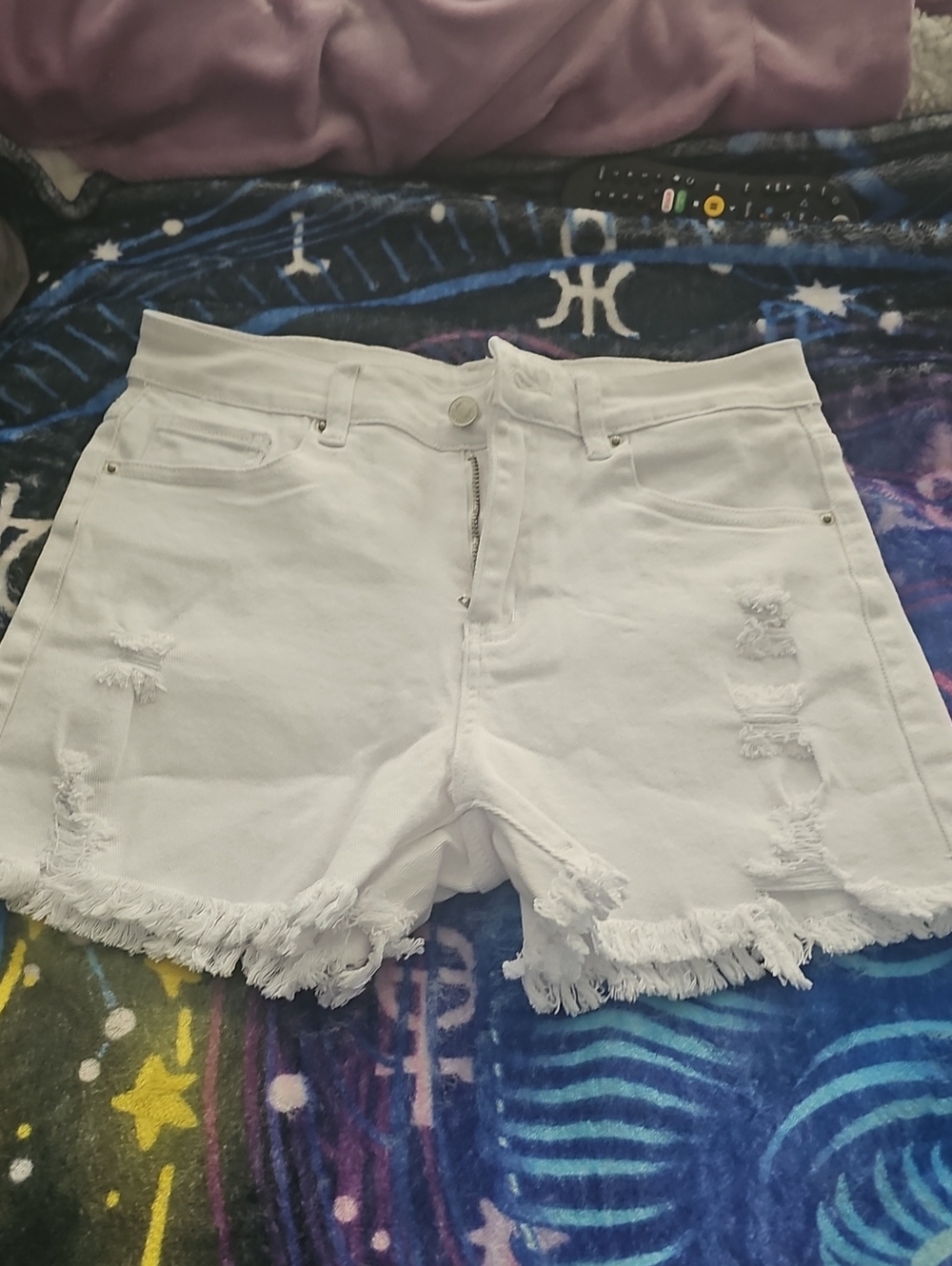 White Frayed Hem Distressed Denim Shorts